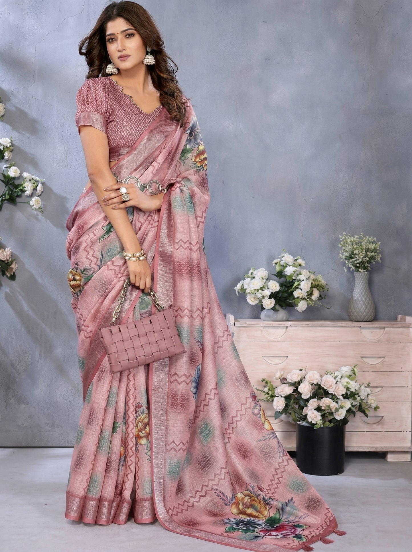 Women's Floral Digital Printed Lilen Simer Blouse Sarees
