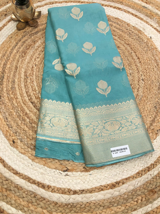 Kora pattu saree