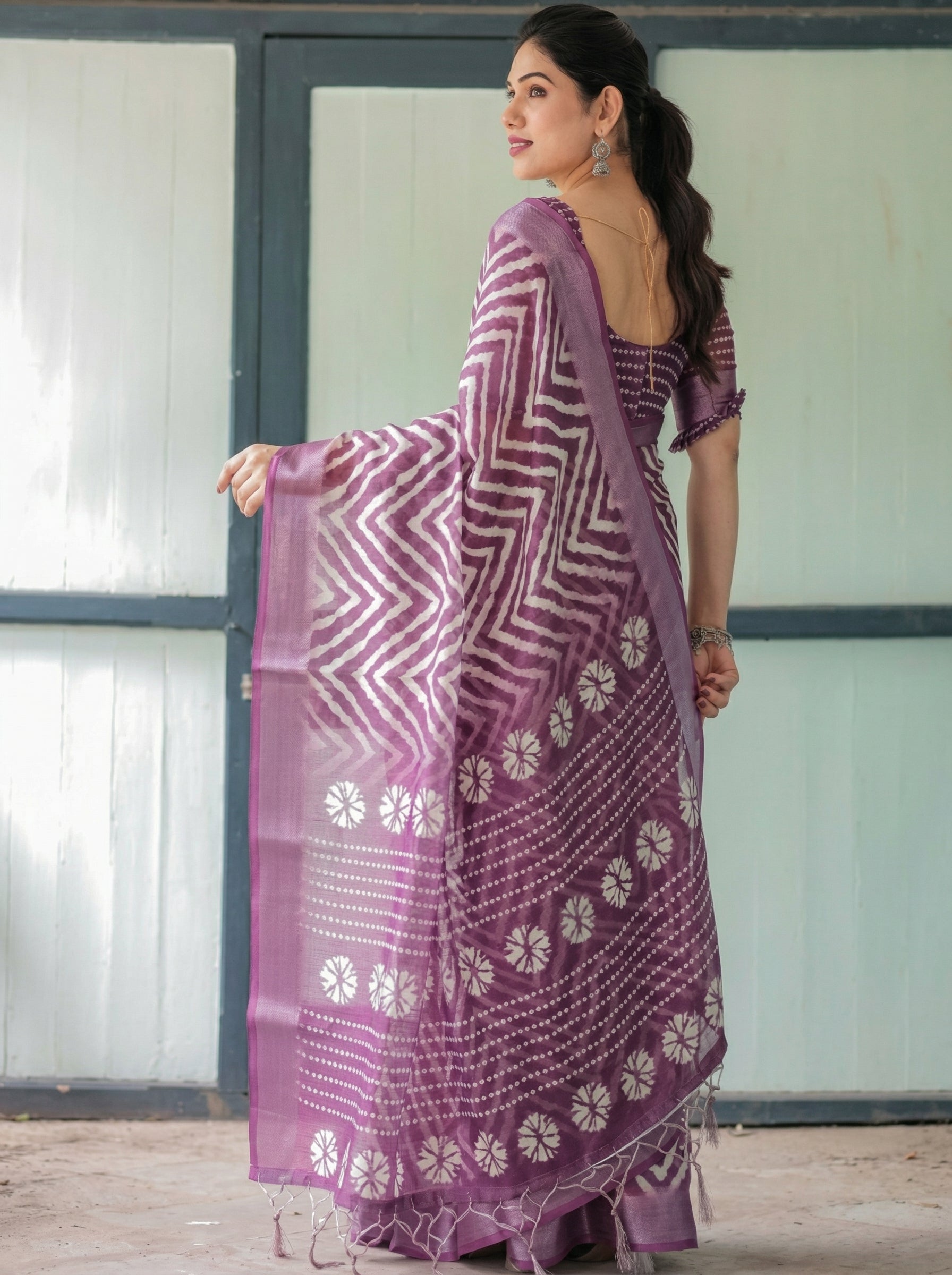 Women's Floral Digital Printed Lilen Blouses Sarees