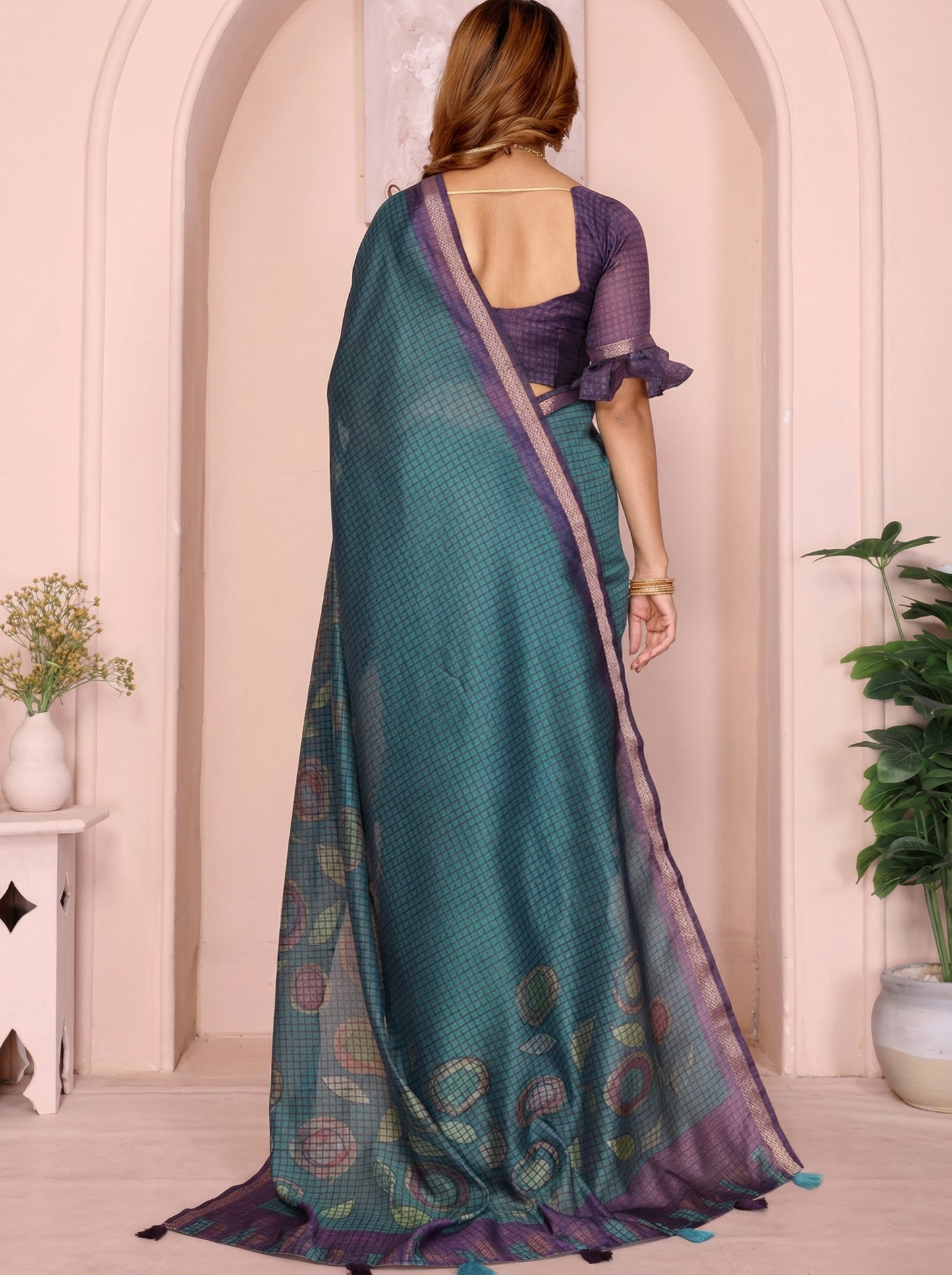 Women's Digital Printed Checks Leaf Motifs Chandari Blouse Sarees