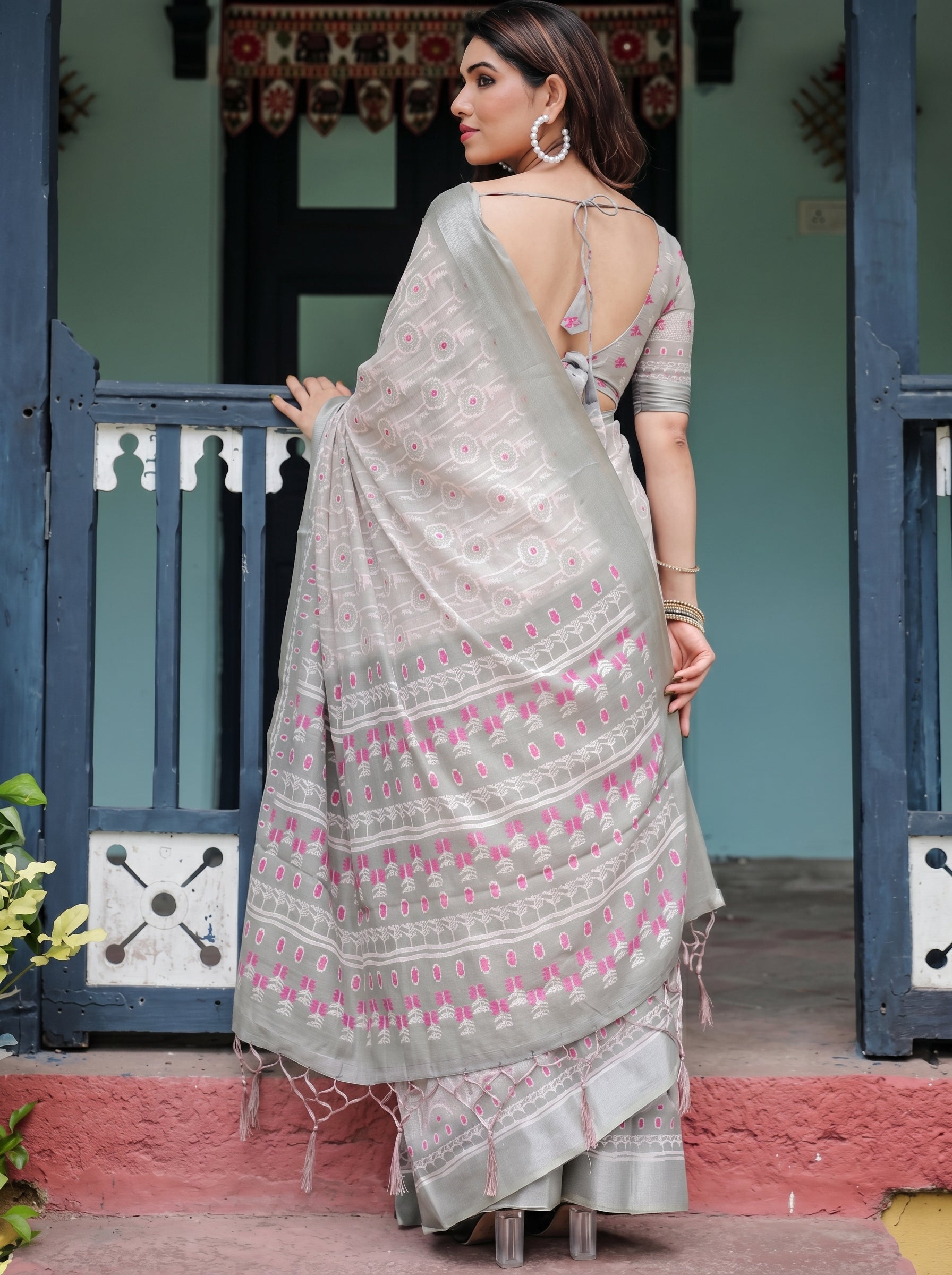 Grey Jamdani Silk Cotton Sarees